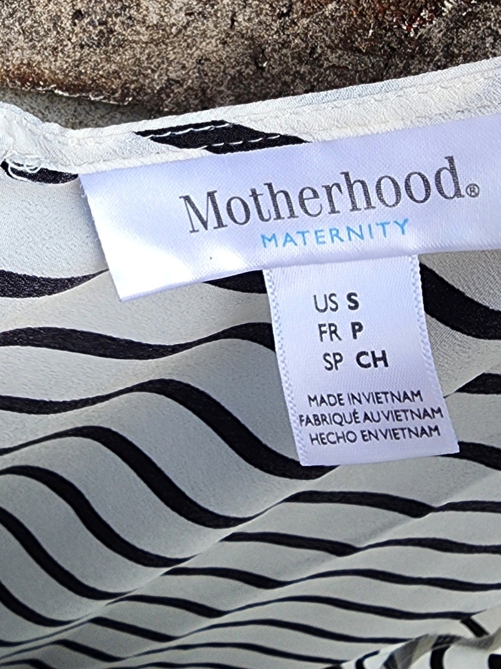 Motherhood Maternity Black & White Striped Peplum Nursing Top Silky Flowy Light - Picture 6 of 8